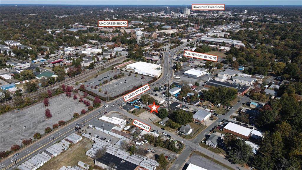 1007 Warren Street - Photo 1