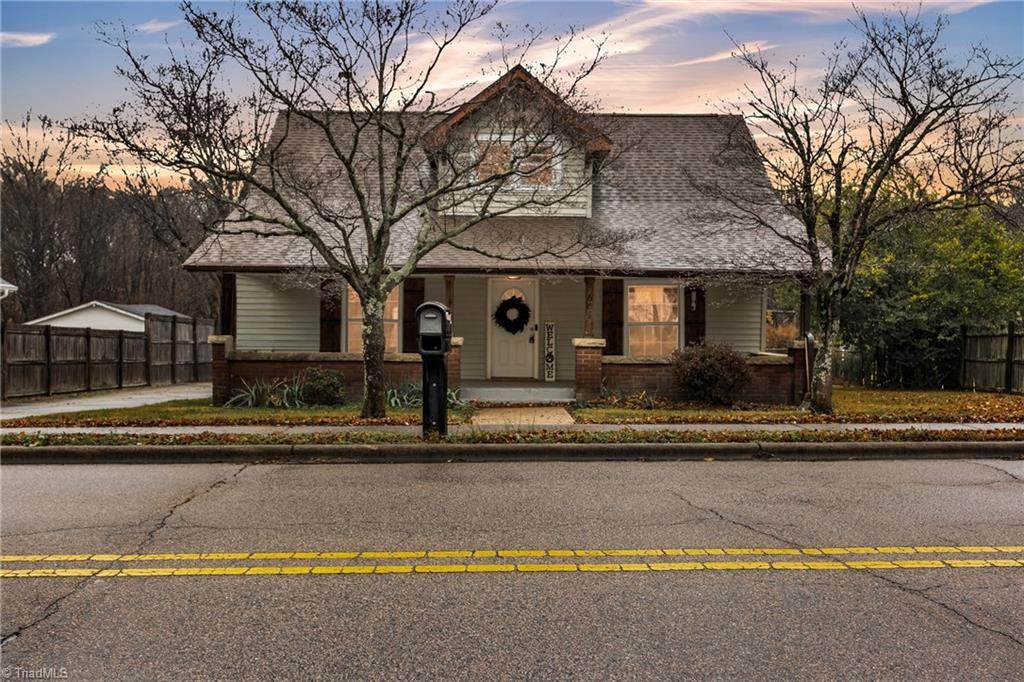 605 Main Gq Street - Photo 1