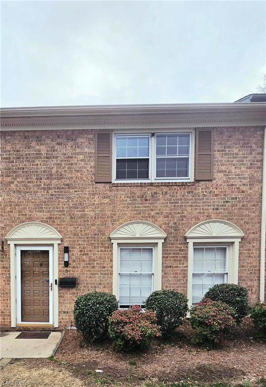 1825 Johnson Street - Photo 1
