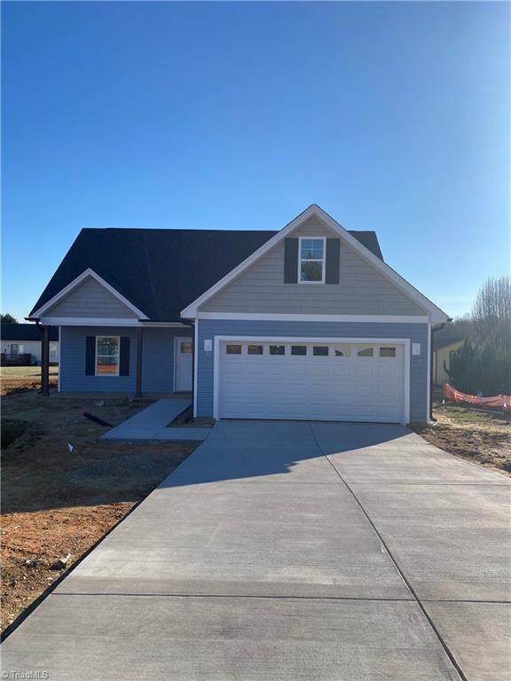 1010 Fairfield Drive - Photo 1