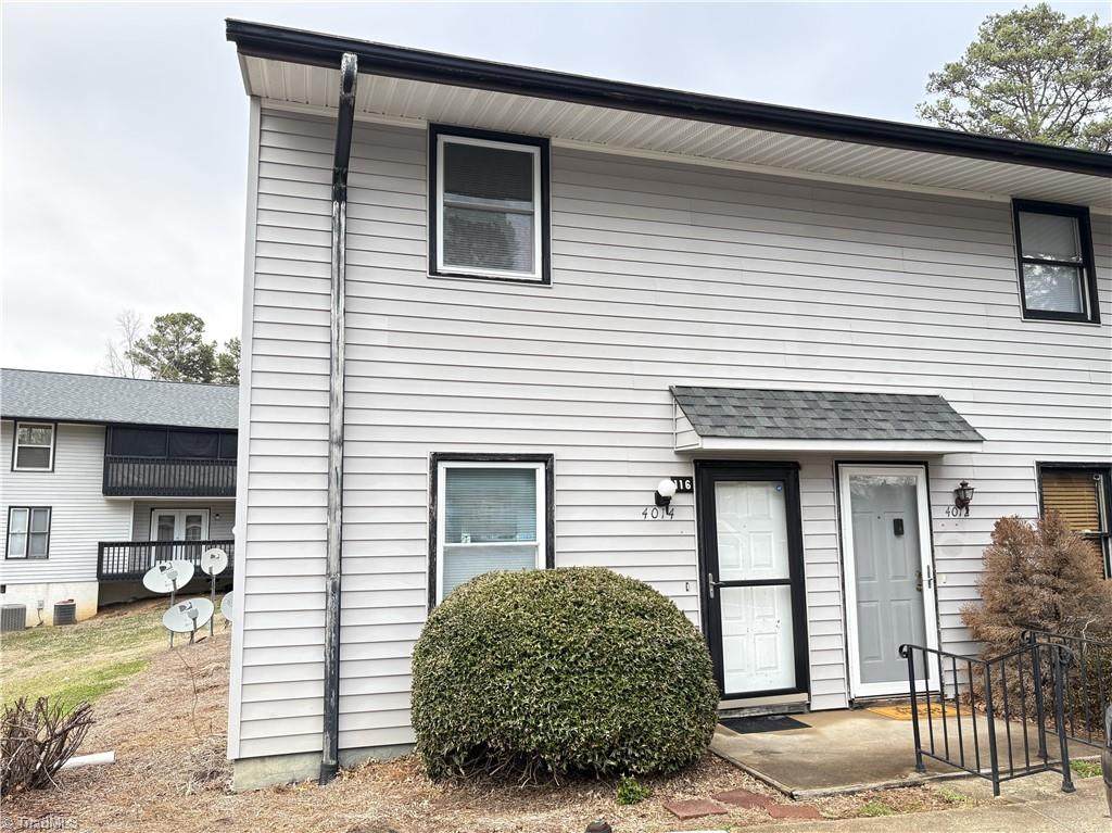 4014 Bend Drive - Photo 1