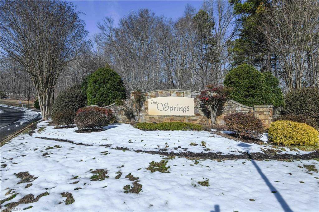 439 Boulder Ridge Drive - Photo 1