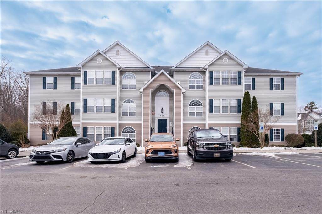 4701 Pennoak Lane - Photo 1