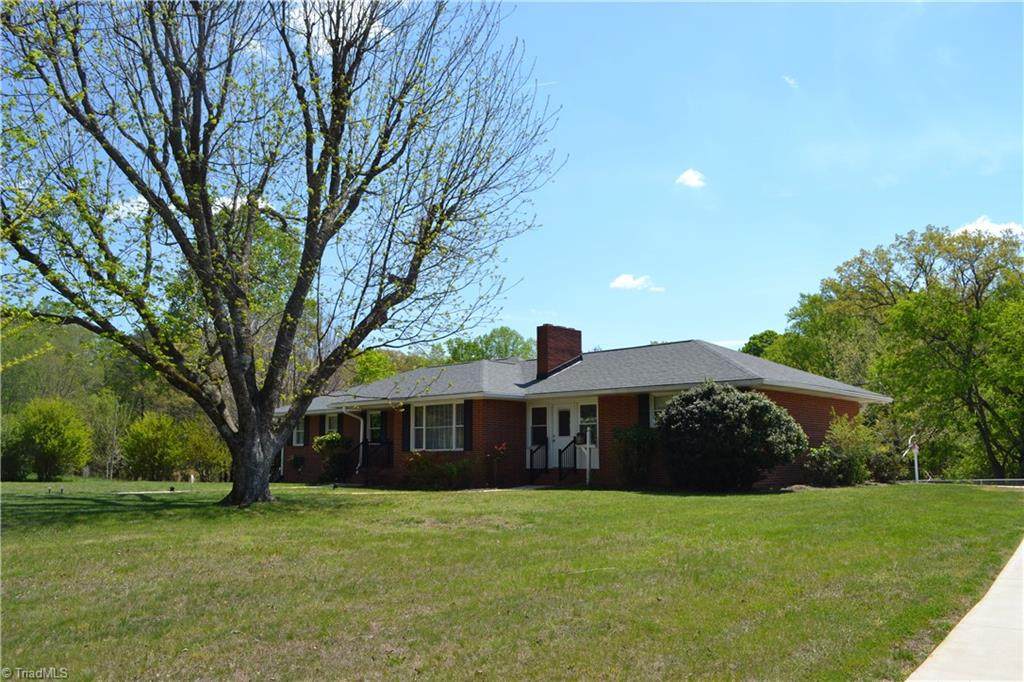 674 Priddy Loop - Photo 1