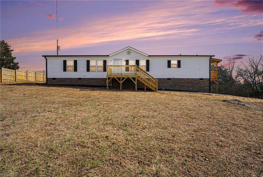 708 Hicks Farm Road - Photo 1