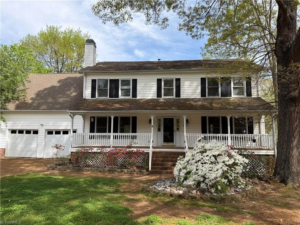 3226 Derby Circle - Photo 1