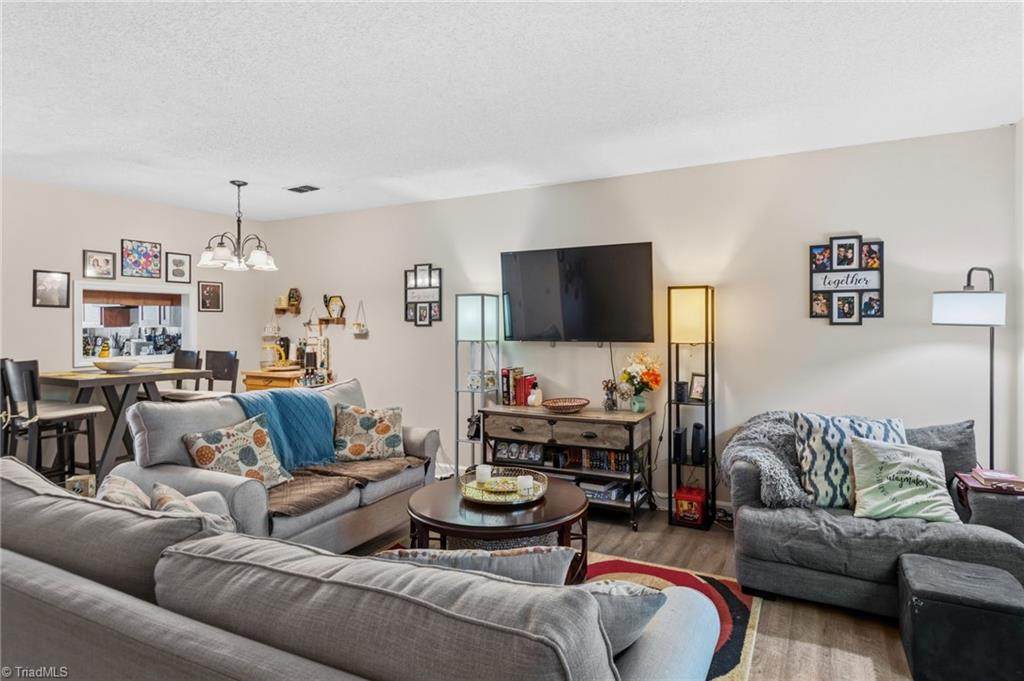5918 King Charles Court - Photo 1