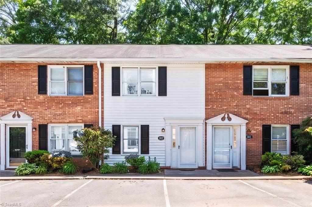 5910 King Charles Court - Photo 1
