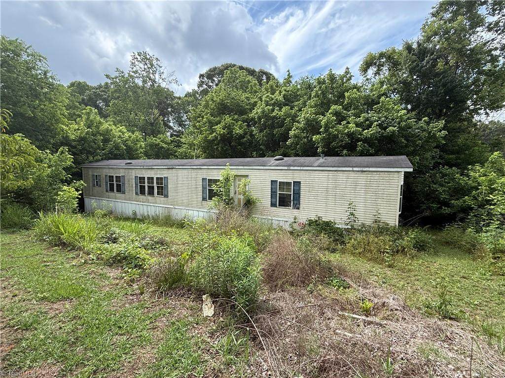 175 Clearview Street - Photo 1