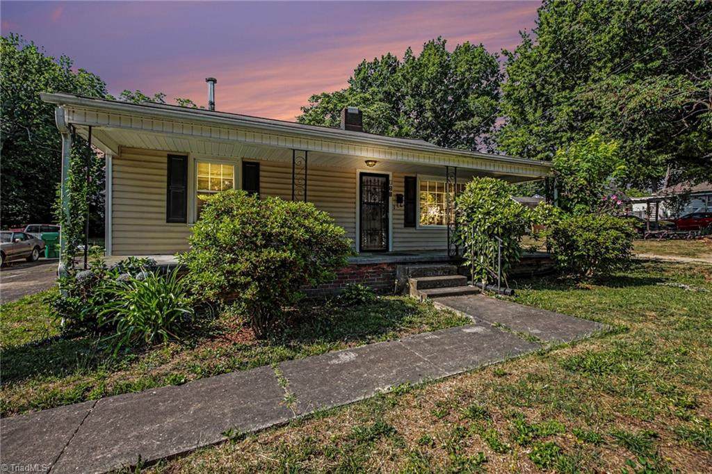 811 Cliffside Avenue - Photo 1