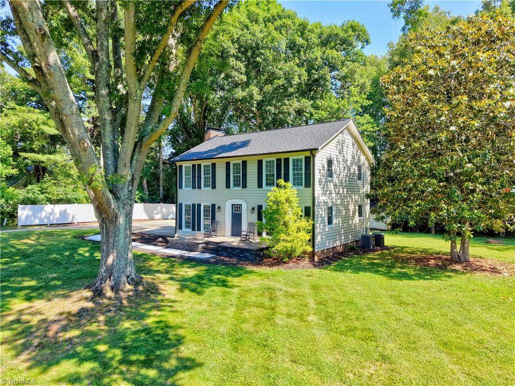 553 Cross Creek Drive - Photo 1