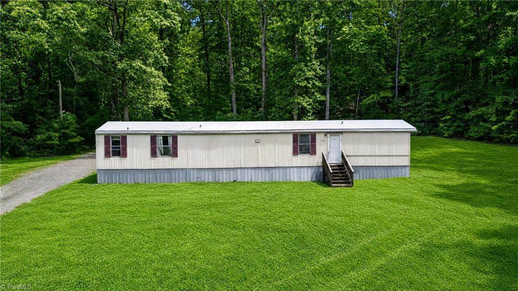 526 Kindley Road - Photo 1