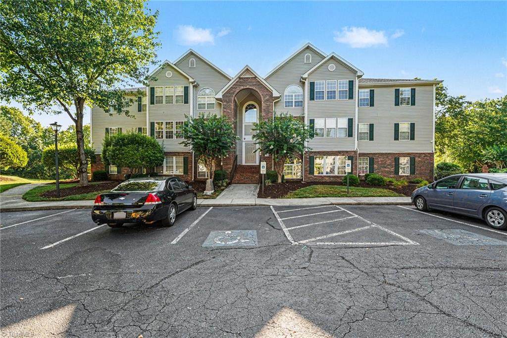 524 Scholastic Court - Photo 1