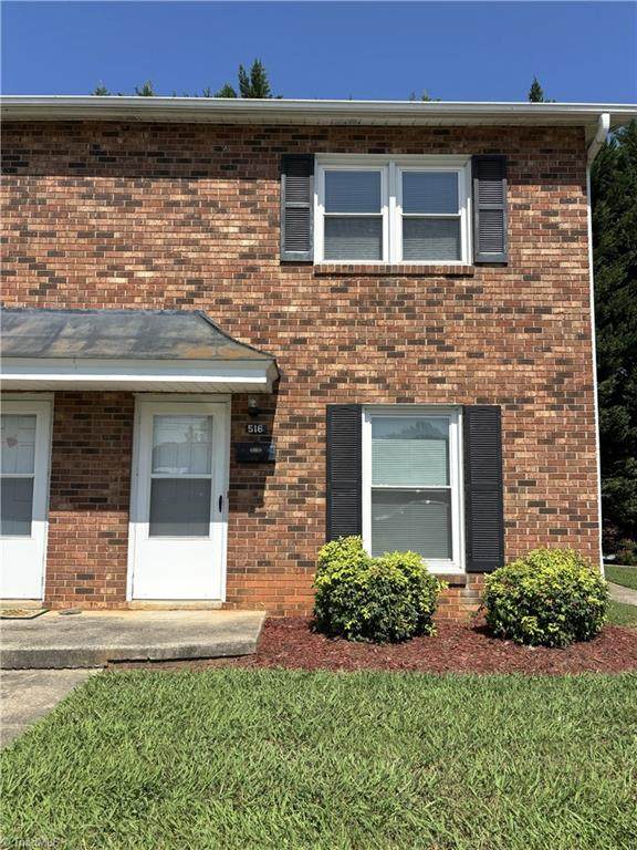 552 Cherry Street - Photo 1