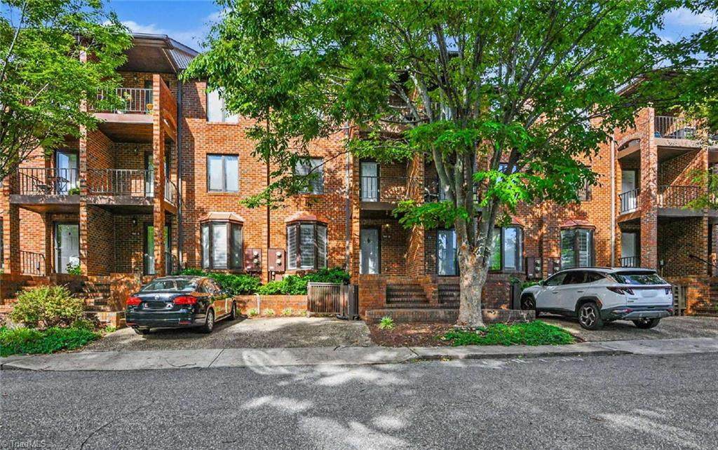 102 Wafco Lane - Photo 1