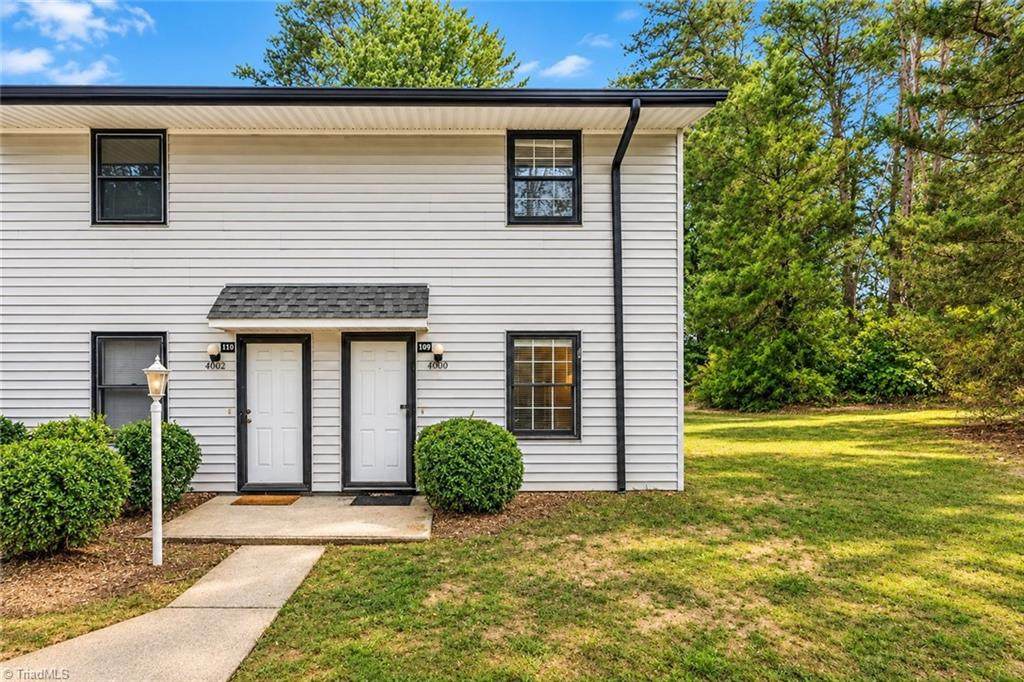 4000 Bend Drive - Photo 1
