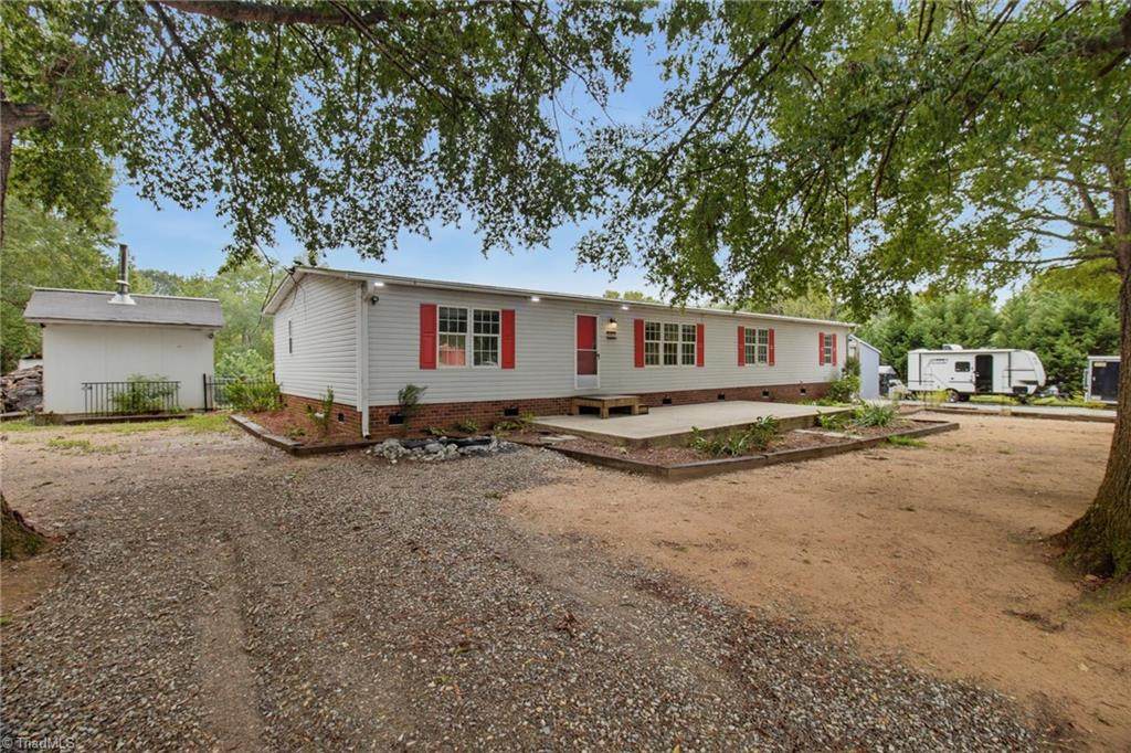 202 Pond Trail - Photo 1