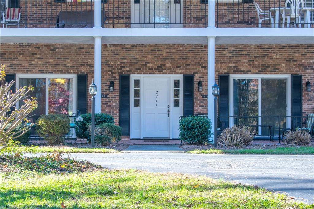 2711 Reynolda Road - Photo 1