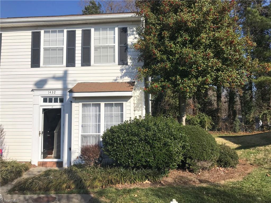 1432 Bailey Circle - Photo 1