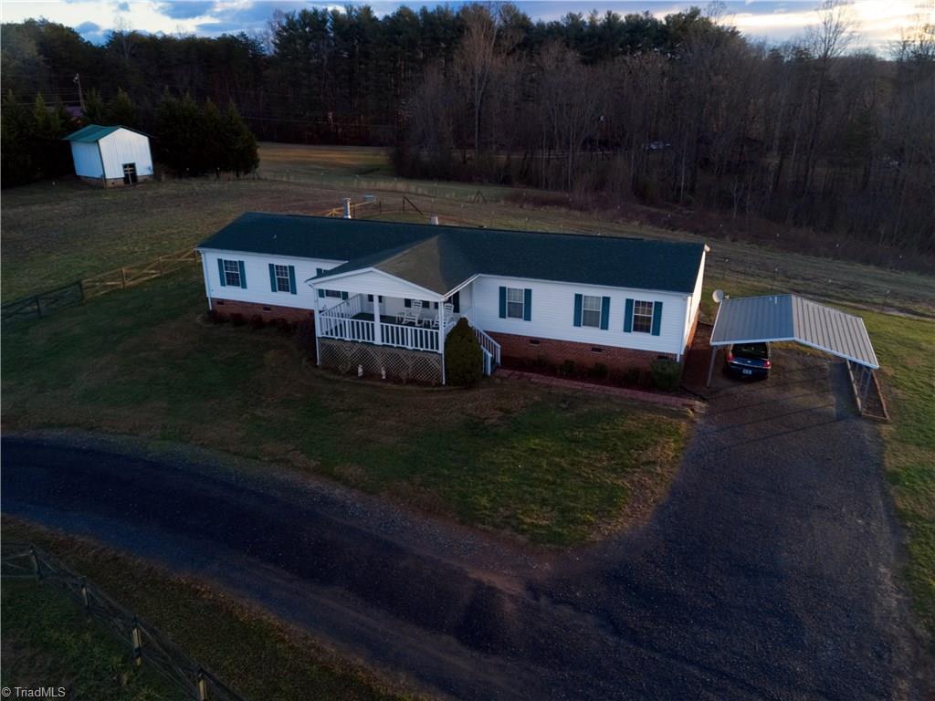 110 Danbury Lane - Photo 1