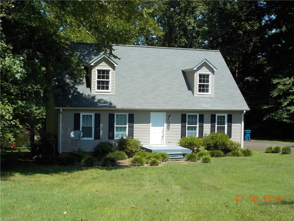 192 Hawthorne Road - Photo 1