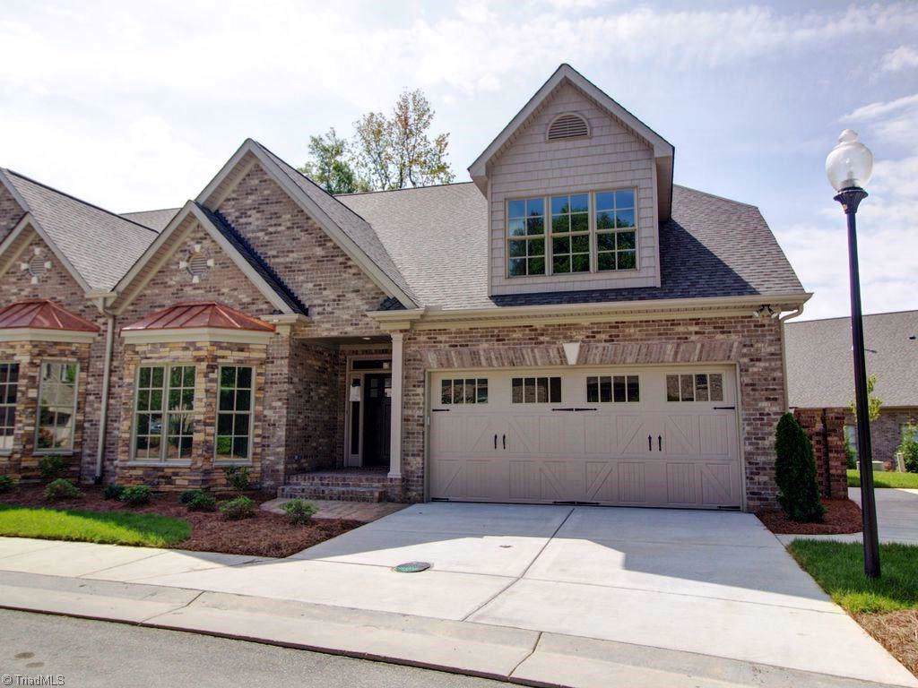 16 Blakeney Place - Photo 1