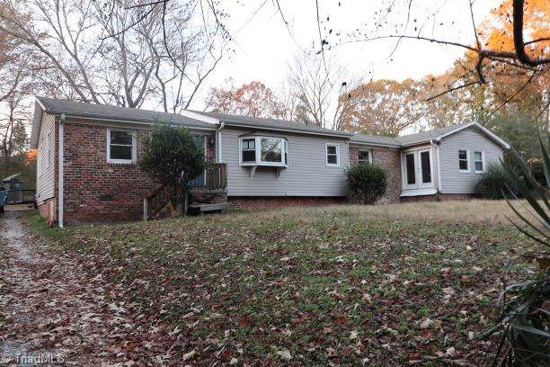 5014 Shoreline Drive - Photo 1