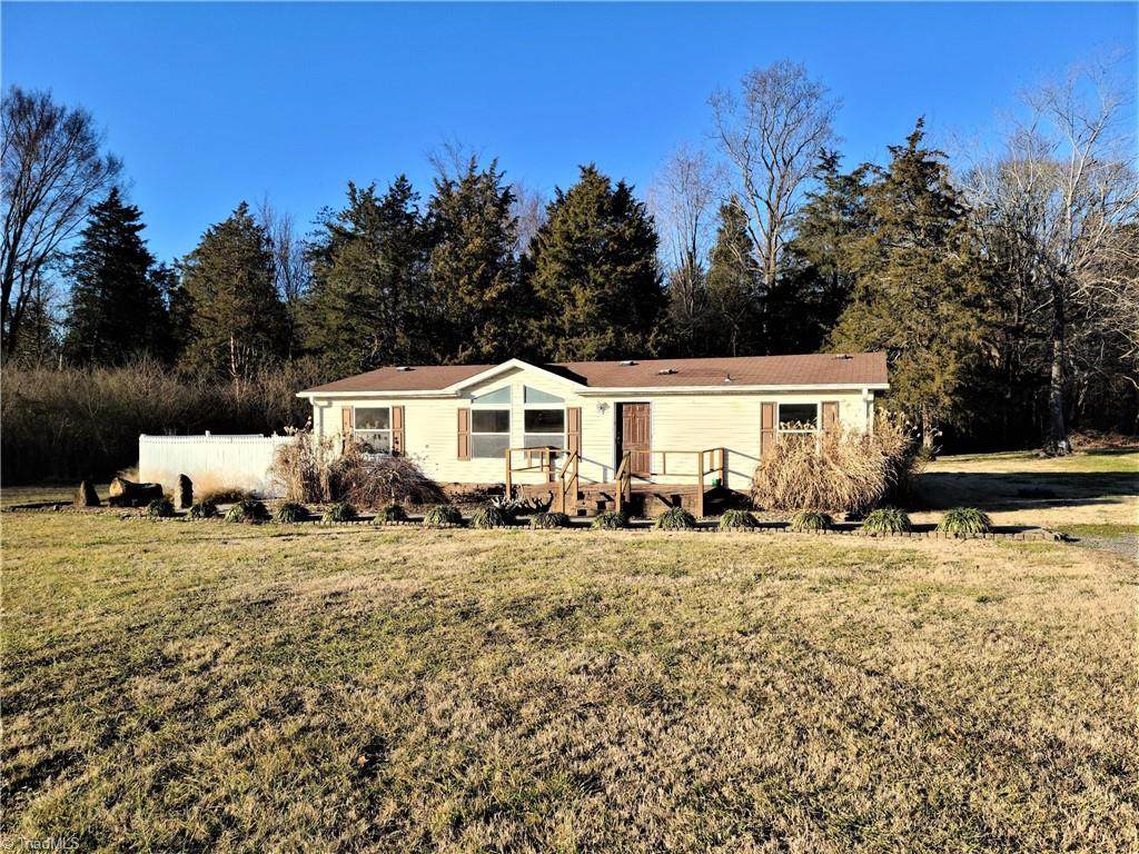 112 Courtney Road - Photo 1