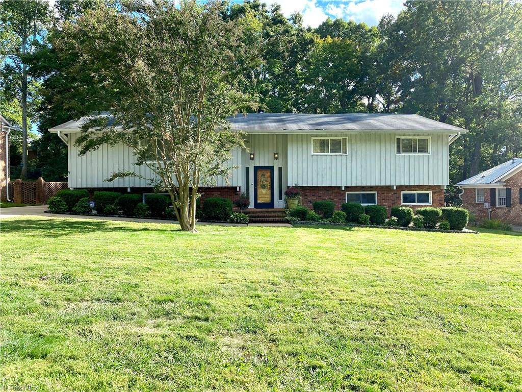 3317 Windrift Drive - Photo 1
