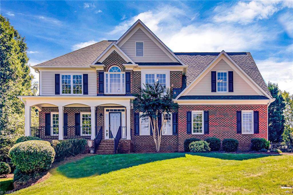 121 Foxmoor Court - Photo 1