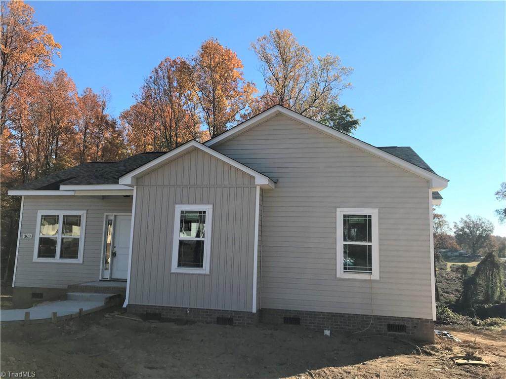 303 Hubbard Street - Photo 1