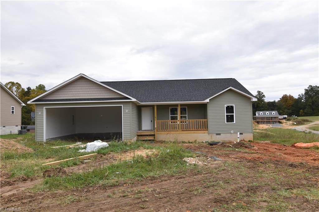 1679 Lake Road - Photo 1