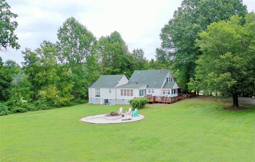 228 Horse Farm Road - Photo 1