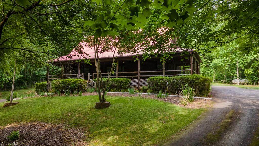 8230 Rolen Acres Court - Photo 1