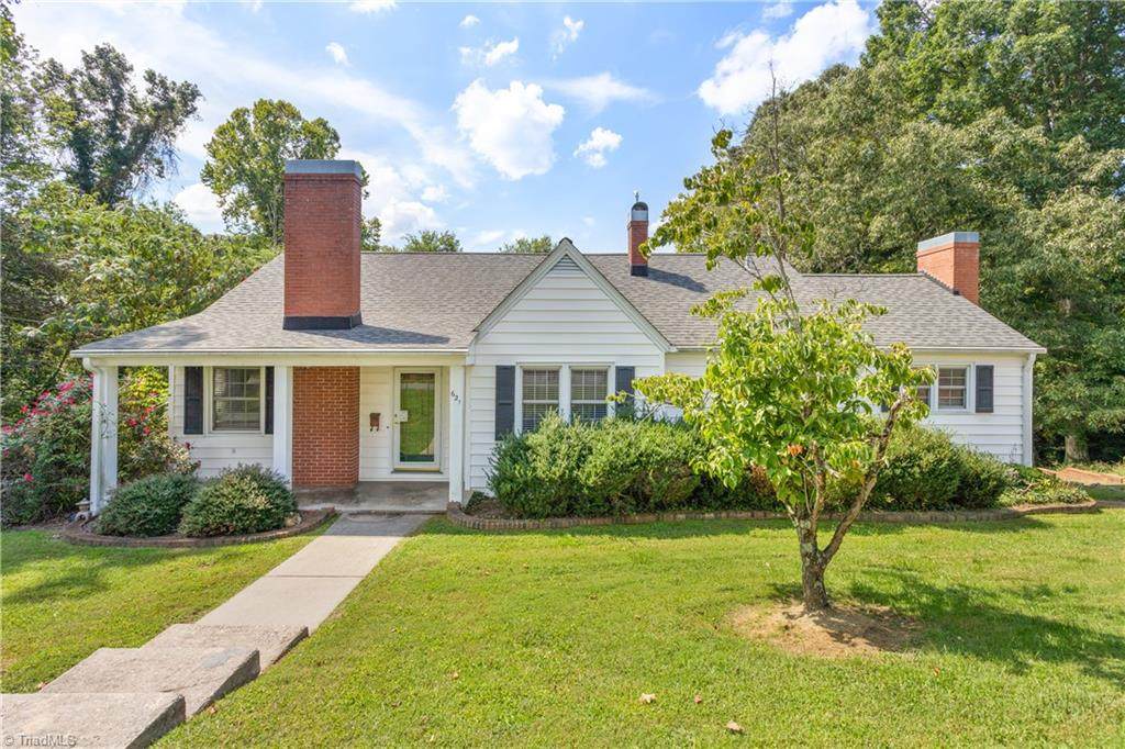 621 Millner Street - Photo 1
