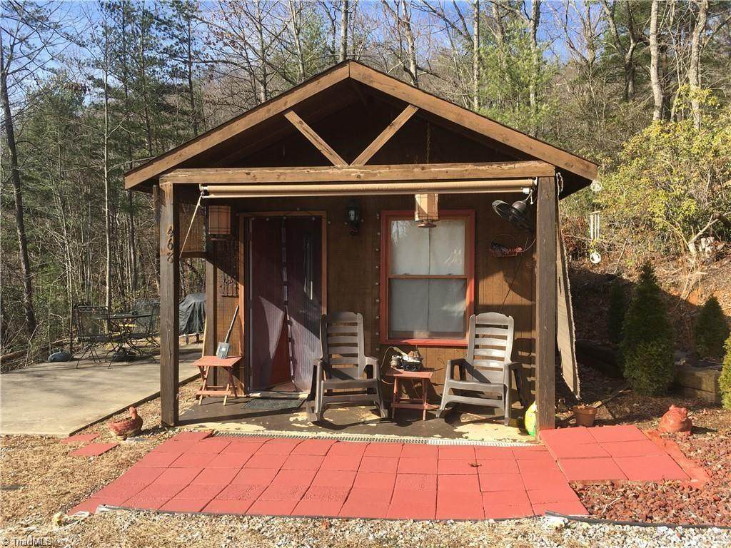 468 Bobcat Mountain Road - Photo 1