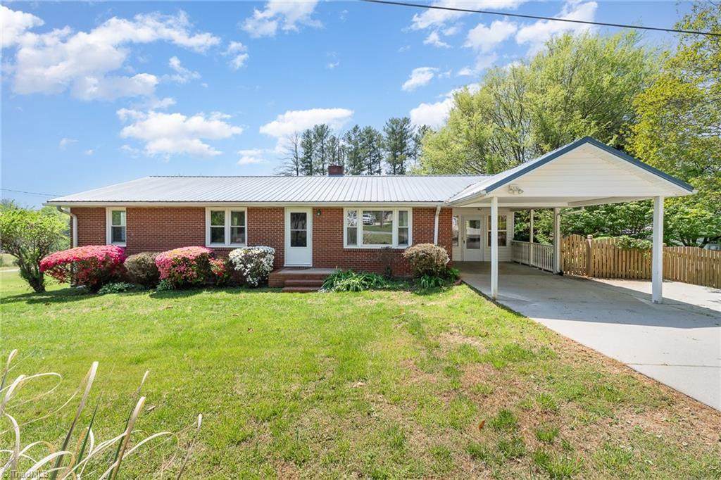 1711 Ploughboy Lane - Photo 1
