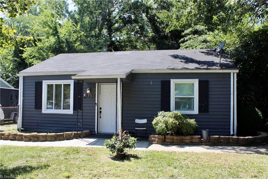 1317 Joyce Street - Photo 1