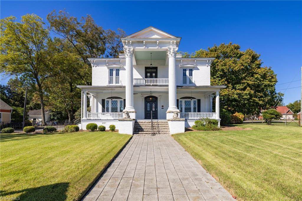 308 Main Street - Photo 1