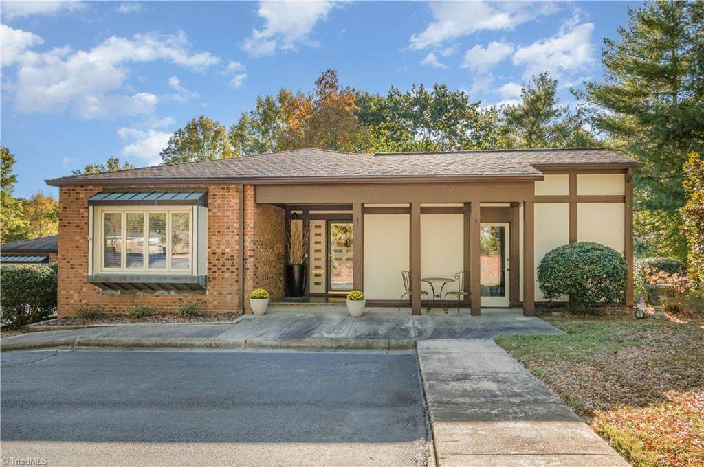 1127 Gatehouse Road - Photo 1