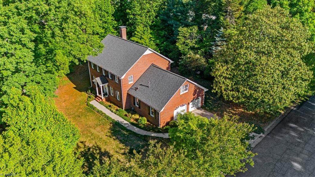 3800 Friendly Avenue - Photo 1