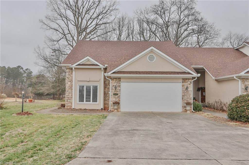 2425 Country Club Road - Photo 1