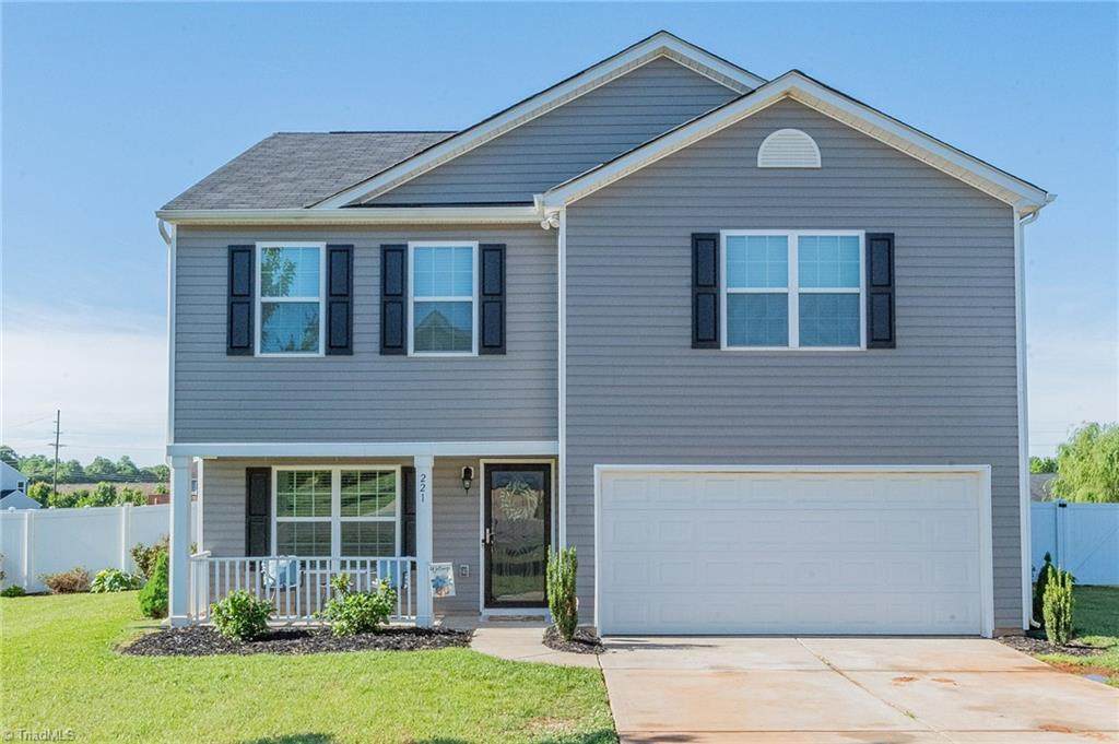 221 Estelle Drive - Photo 1