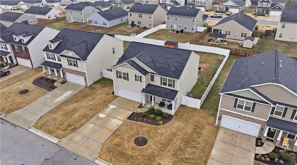 1197 Green Vista Way - Photo 1