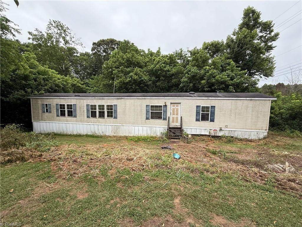 175 Clearview Street - Photo 1