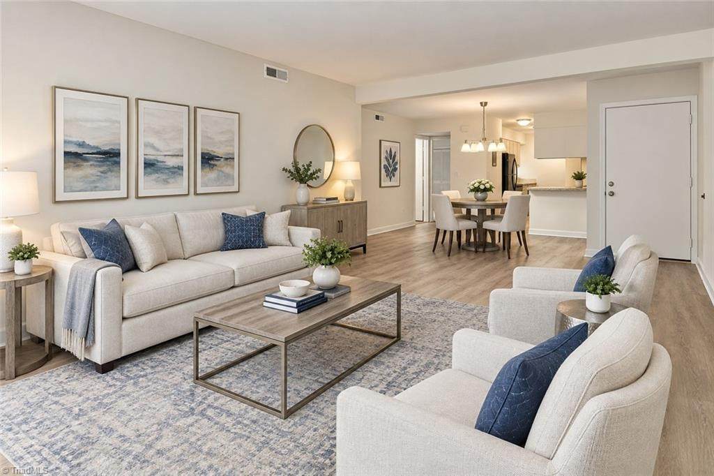 1510 Benjamin Parkway - Photo 1