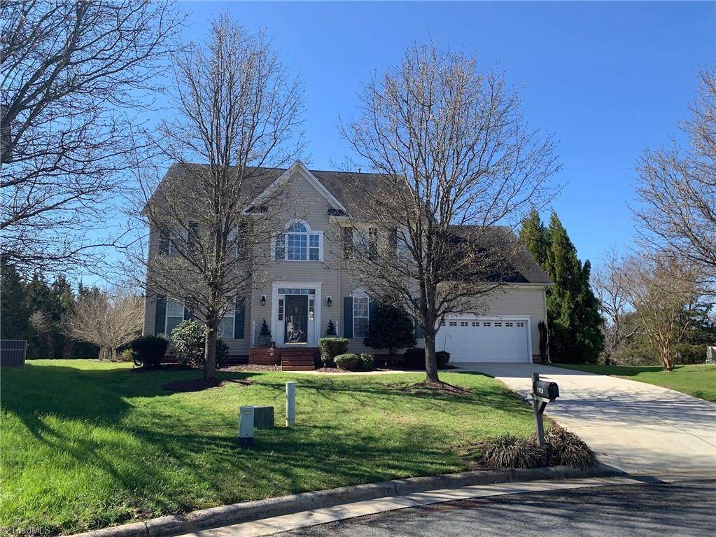 2920 Glen Echo Court - Photo 1