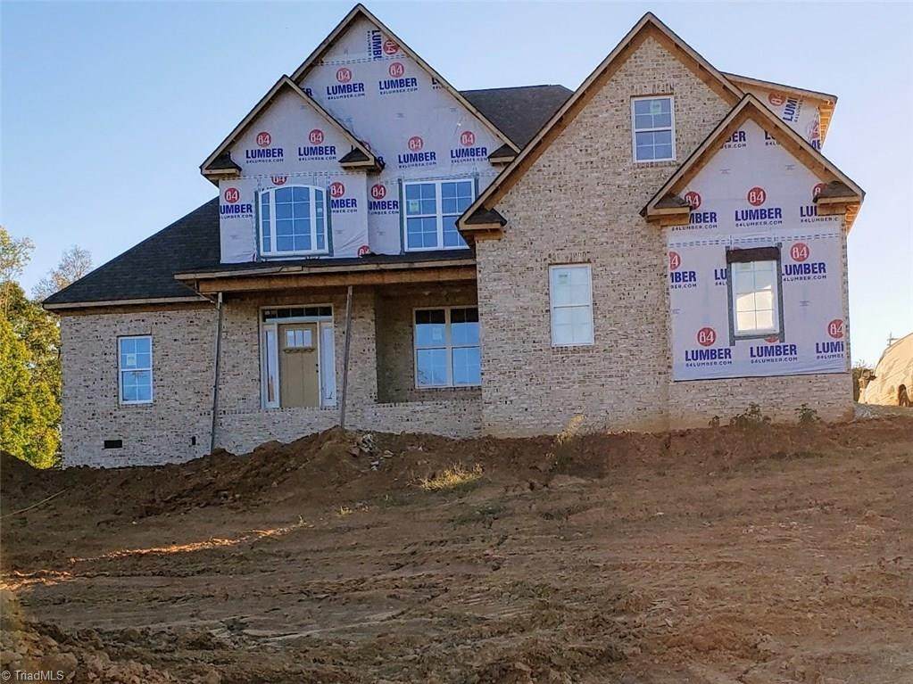 243 Pipers Ridge West - Photo 1