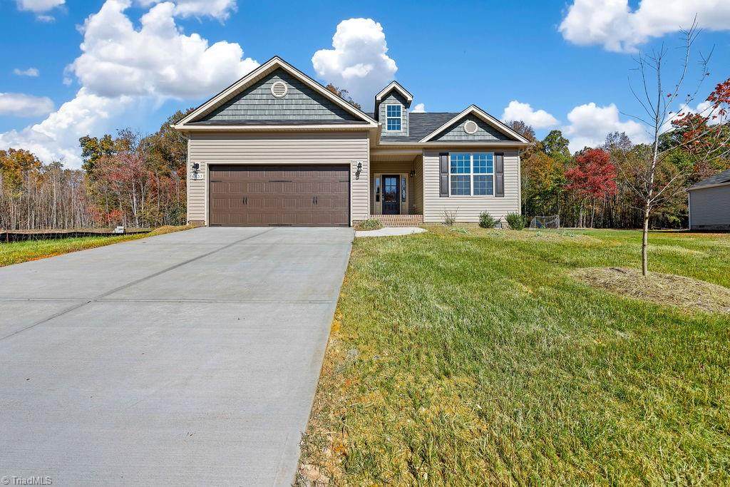 6437 Rogers Farm Road - Photo 1