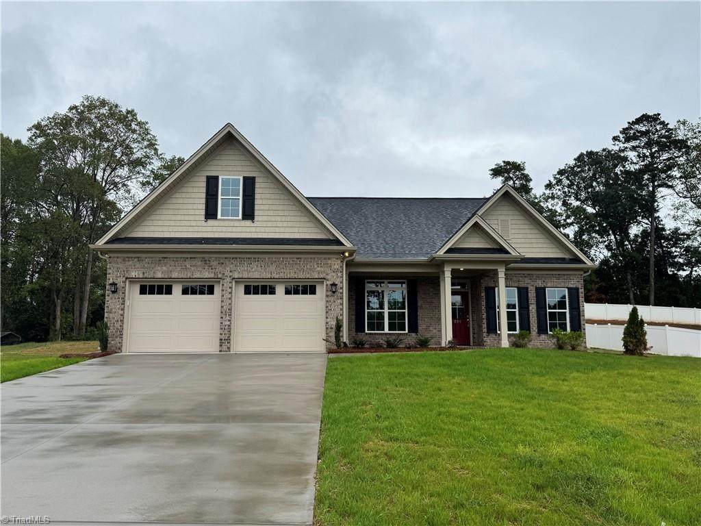 204 Vine Ridge Drive - Photo 1